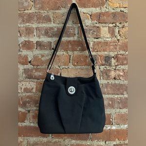 Baggallini Sorrento RFID Crossbody Bag